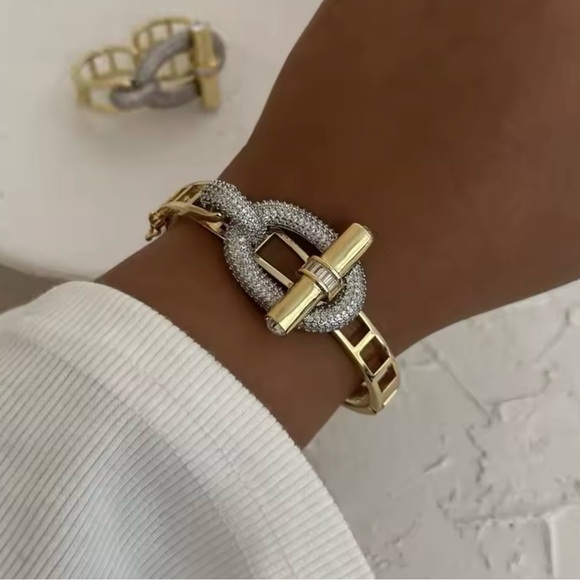 Elegant 10k Gold Silver Buckle Bracelet & Matching Adjustable Double Finger Ring - Picture 7 of 10